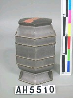 藏品(錫製粉盒)的圖片